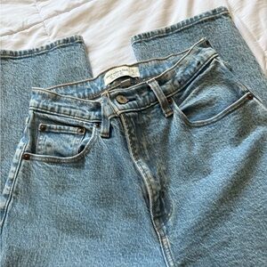 Abercrombie & Fitch Jeans Curve Love The 90’s Straight Ultra High Rise Size 27